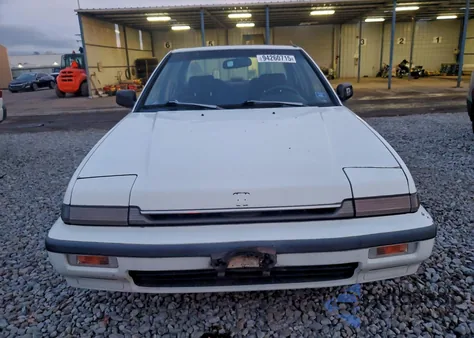 1988 Honda Accord Lxi z USA, uszkodzony, nr VIN JHMCA564XJC122994